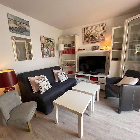 Appartement 2 Pieces Avec Terrasse Et Parking A 400M De La Plage - Saint Aygulf - Fr-1-226A-88 Экстерьер фото